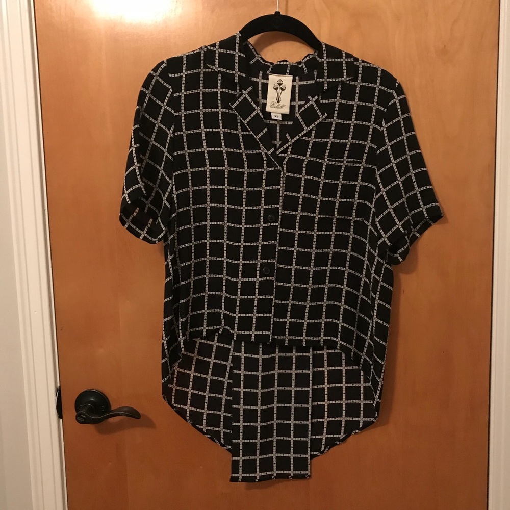 Eskell Black Patterned 100% Silk Collared Blouse